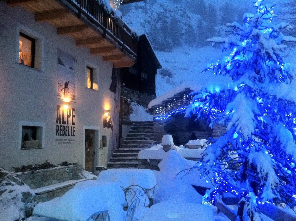 Bed and Breakfast Alpe Rebelle Bionaz Екстер'єр фото